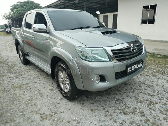 2013 Hilux 2.5 G (A) Vnt 4X4 ,, 100% Not Accident - 1