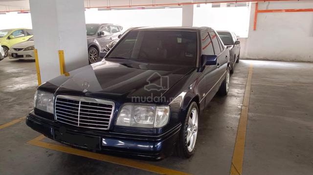 1995 Mercedes Benz 230E 2.0 W114 (M) - 2
