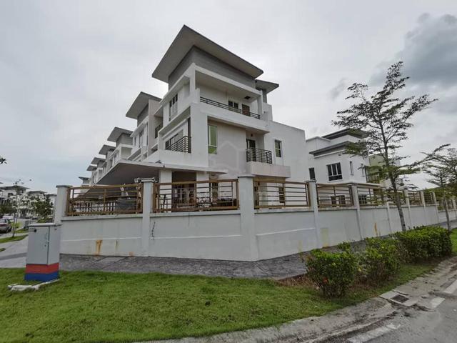 Corner 5300sqft Bandar Country Homes, Saujana Rawang, Regency Parc, 1