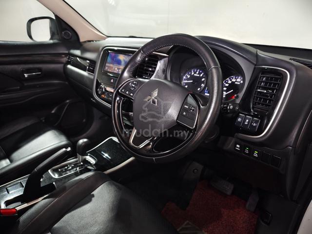 2018 Mitsubishi Outlander 2.0 4WD F/ Service L/New - 4