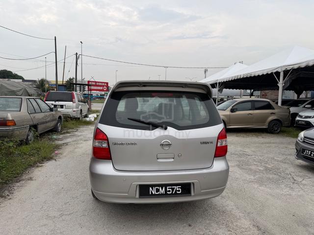 2011 Nissan GRAND LIVINA 2.0 CLASSIC/COMFORT (A) - 5