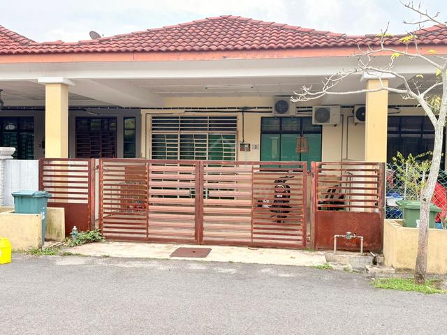 [FREEHOLD OPEN TITLE & RENOVATED TABLE TOP] Teres Kuala Rompin 1