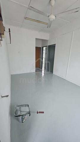 Flat Taman Alam Megah 1