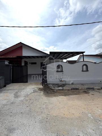 Megah ria. Single Storey Semi D. Renovated. 1