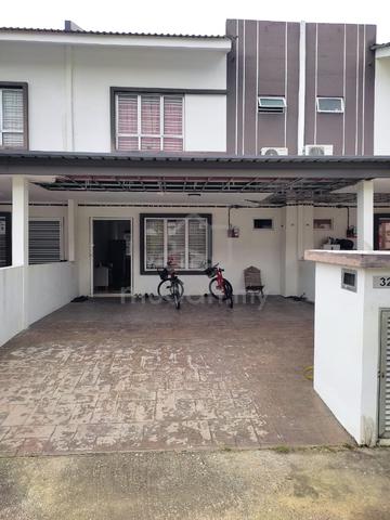 Partially Furnished 2 Storey Terrace House Irama Perdana Puncak Alam 1