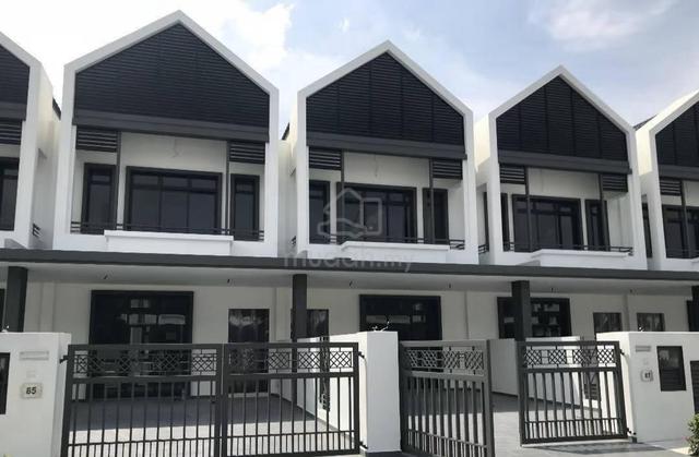 22x75 Freehold Double Storey | 4R4B | SmartHome Cashout RM88k 1