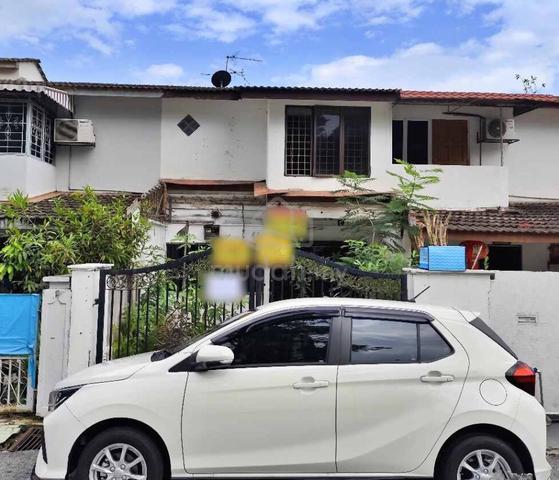 Taman Sri Rampai, Kuala Lumpur -  7 min to Sri Rampai LRT Station 1