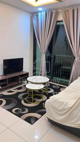 KL Traders Square Residences 1