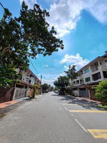 Furnished house batu caves for sale 1