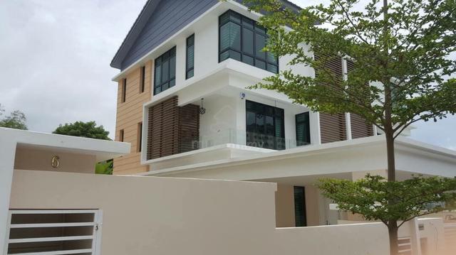 Property For sale Pearl Residence 3-storey Semi-Detached House. 1