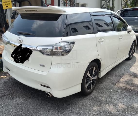 Toyota Wish 1.8S sport/Eco Zge20 - 2
