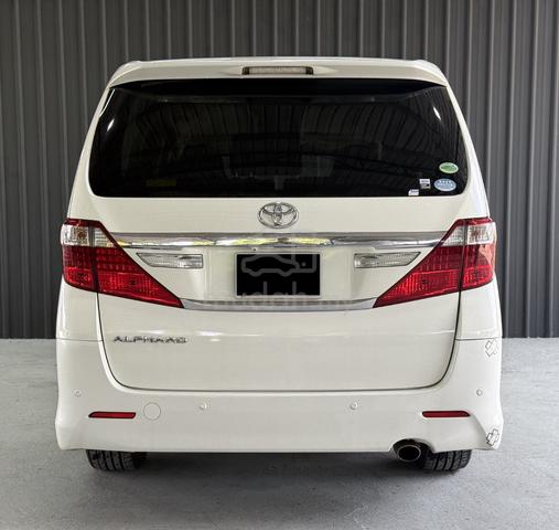 Toyota ALPHARD 2.4 S FACELIFT (A) 2 P/DOOR - 5