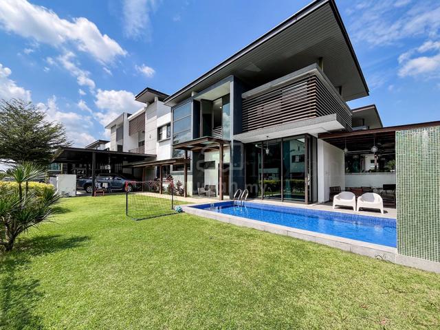 (SWIMMING POOL & FULLY RENO) Semi D Ficus Peak @ Denai Alam 1