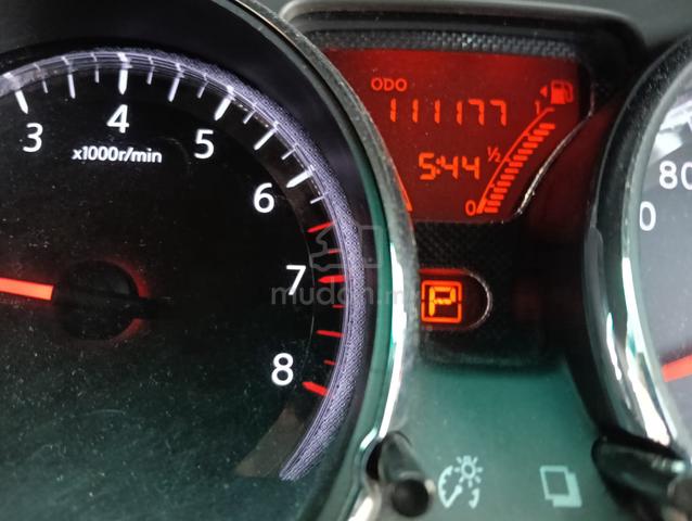 Nissan ALMERA 1.5 V (A)done 9k Sport edition - 4