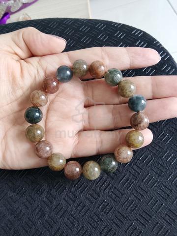 bracelets - photo 4 of 6