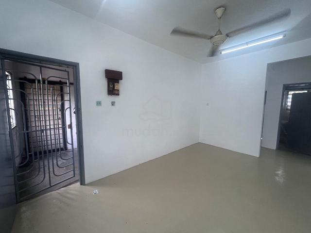 Flat Taman Alam Megah 1