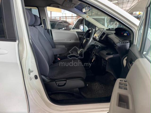 2010 Honda FREED 1.5 E (A) - 5
