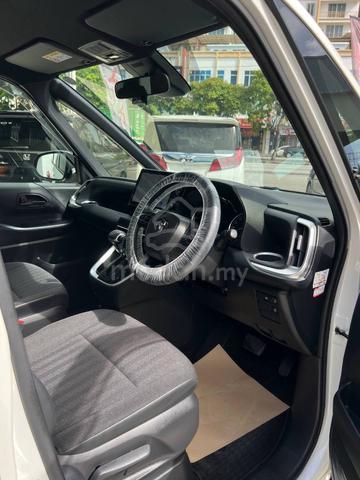 2023 Toyota VOXY 2.0 S-G (A) (7 SEATER) - 5