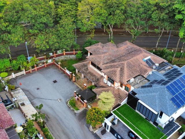Corner Double Storey Semi D Fully extended Sierra Damansara Seksyen 4 1