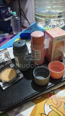 Skincare  - photo 2 of 2