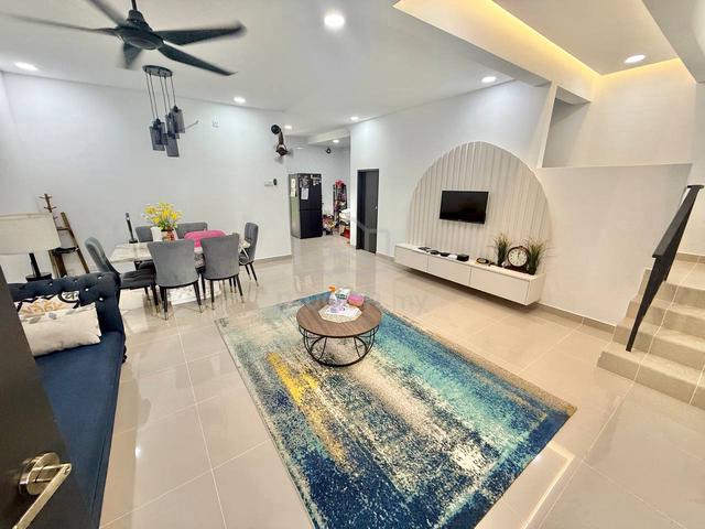 Kg Jawa Good Condition Double Storey House 1