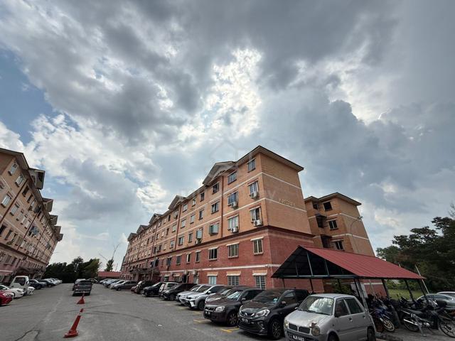 Rajawali Aparment (Bandar Country Homes) 1