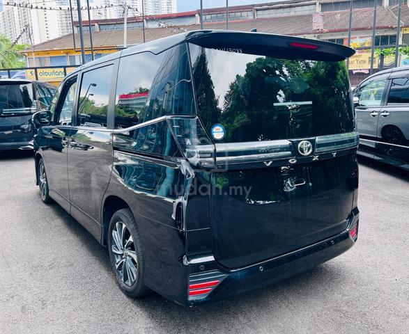 2022 Toyota VOXY 2.0 S-Z (A) NFL - 3