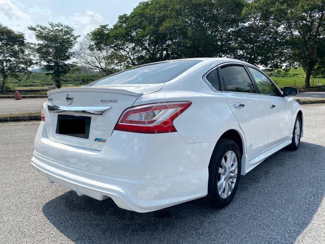 Nissan TEANA 2.0 XE (A) 1 CAREFULL OWNER full loan - 4