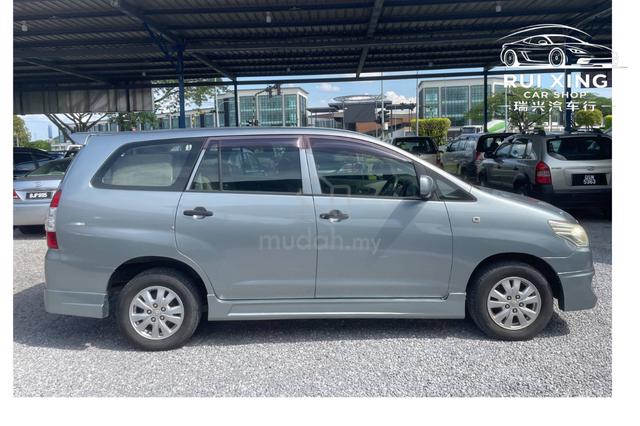 2012 Toyota INNOVA 2.0 E (A) - 4