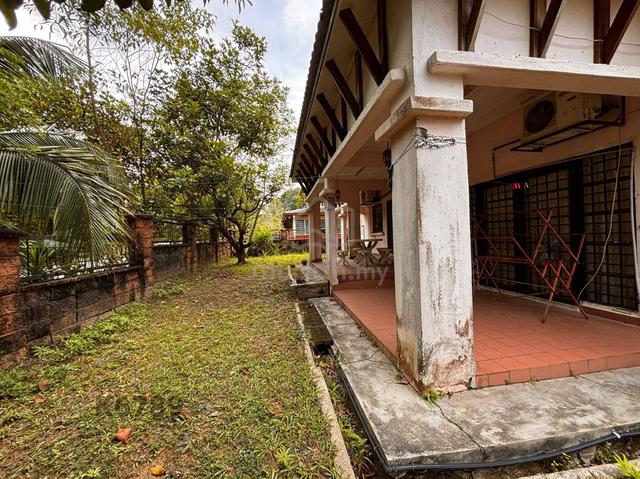 Bukit Jelutong Double Storey Corner House for Sale at Shah Alam 1