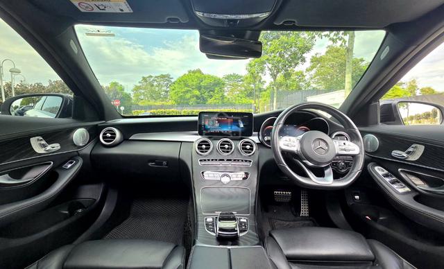 2019 Mercedes Benz 2.0 C300 AMG LINE (DIRECT-OWNER - 5