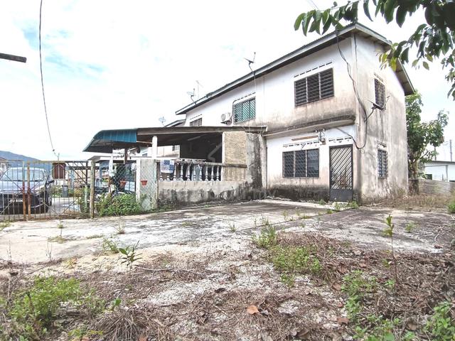 Rmh Murah Corner Lot Size Besar 2849sqft Kat Tmn Muhibbah (Kluang) 1