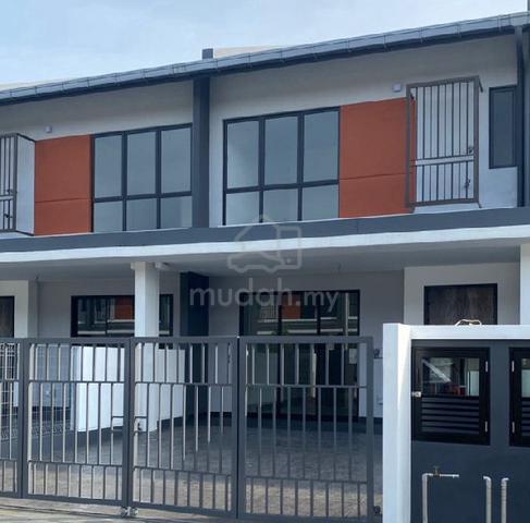 2 Storey Terrace Casira 3 For Sell, Klang 1