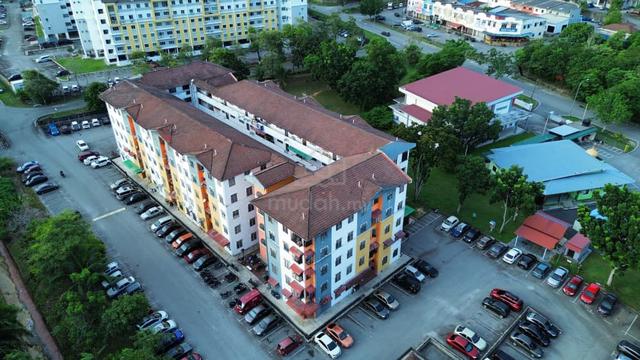 Flat Taman Dahlia 1