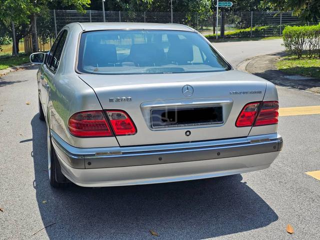 2000 Mercedes Benz E200 2.0 AVANTGARDE (a) CBU - 4