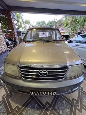 2003 Toyota UNSER 1.8 LGX (M) - 4