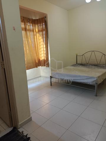 Taman Enggan double story terrace house for rent 1