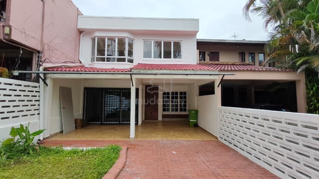 Double Storey House For Sale in Taman Desa , bukit desa 1