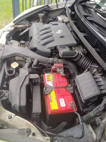 2010 Nissan GRAND LIVINA 1.8 IMPUL (A) - 4