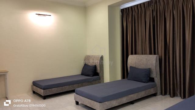 Master Bedroom for Rent at Fair Park 1