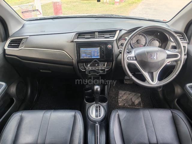 2018 Honda BR-V 1.5 V 1Y-WARRANTY F/SERVICE 1 OWR - 2