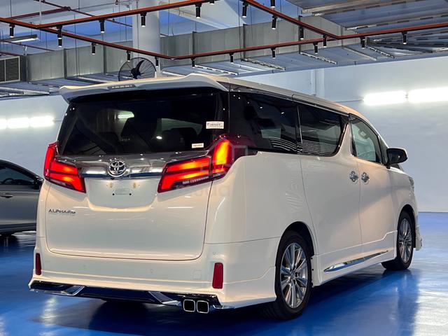 2022 Toyota ALPHARD 2.5 S TYPE GOLD Full Spec - 3