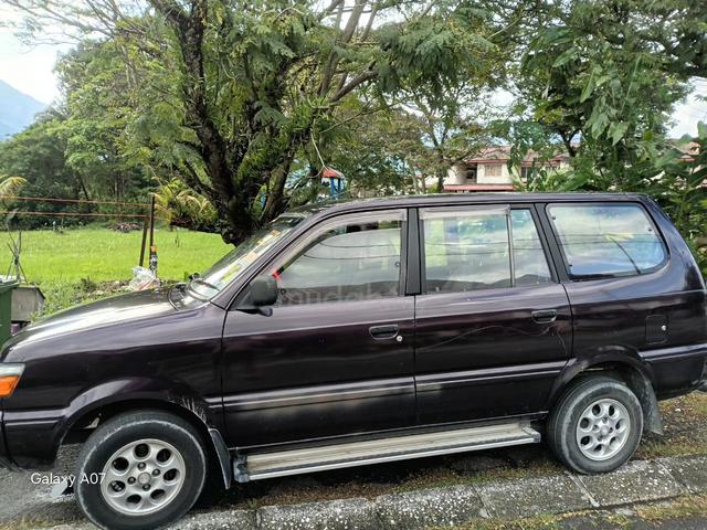 2000 Toyota UNSER 1.8 GLI (M) - 2