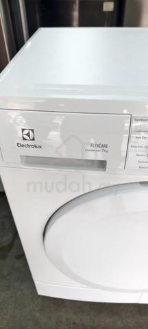 Dryer ELECTROLUX 7KG CONDENSOR - photo 3 of 4
