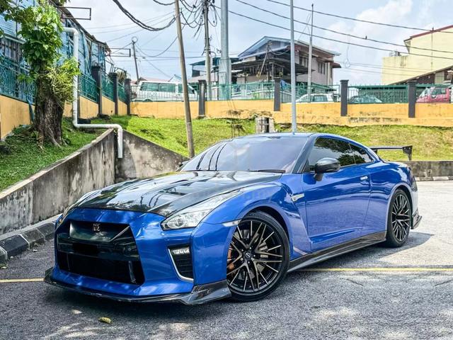 2022 Nissan GT-R 3.8 R35 HKS RSE TopSecret Bodykit - 1