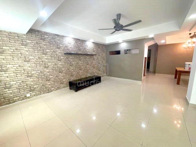 Laman Rimbunan 2.5 Story House KL KEPONG JALAN Kuching Actual Pic Real 1