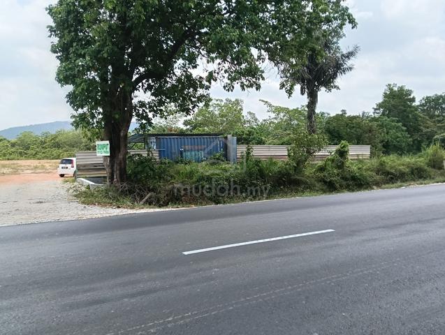 Tanah tepi jalan utama batu kikir jempol 1