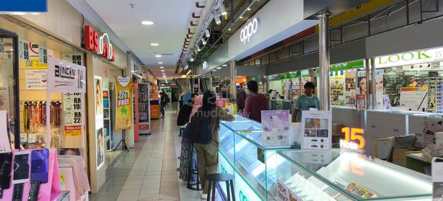 Pertama Complex Retail Shop Lot 1