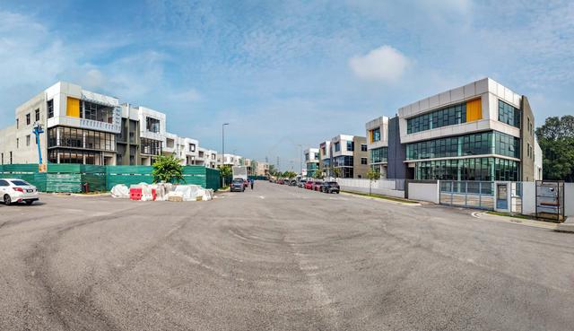 Rawang, Sungai Buloh, New Semi Detached Factory  For Sale 1