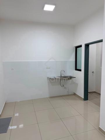 Parkland Residence @ Kajang 2 1